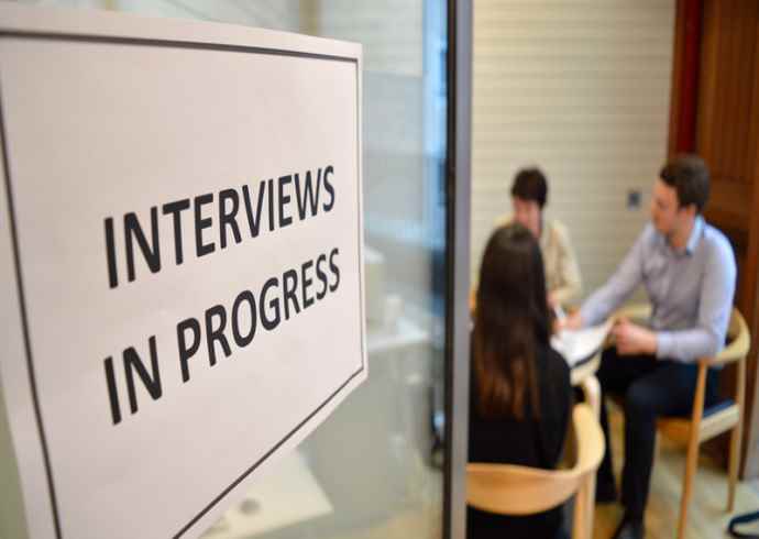 7 Interview Questions & Answers For Freshers